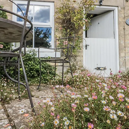 Holiday home Honeysuckle Oswaldkirk