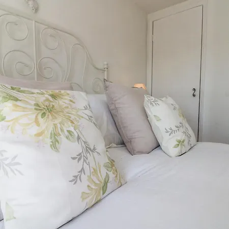 Honeysuckle * Oswaldkirk