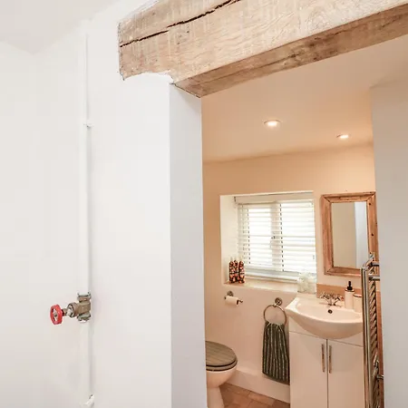 Holiday home Honeysuckle