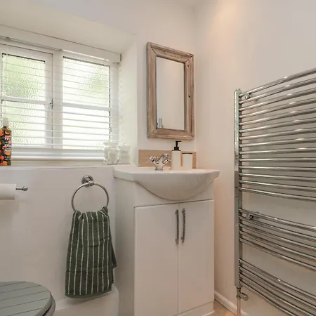 Honeysuckle 펜션 Oswaldkirk