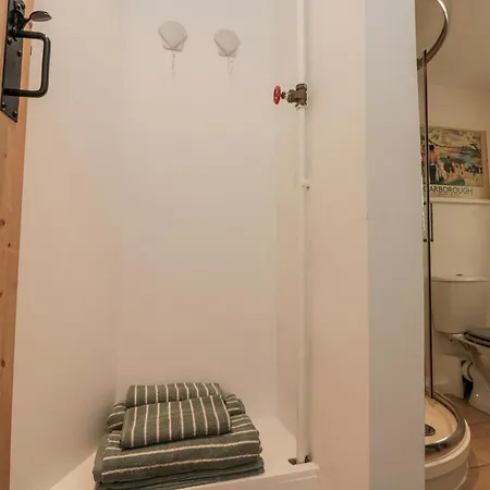 Honeysuckle Oswaldkirk